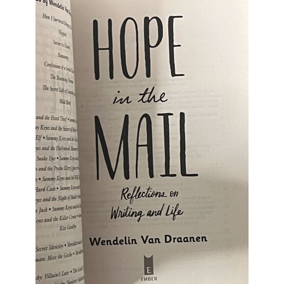 Hope in the Mail by Wendelin Van Draanen Paperback YA Writing Memoir - Picture 5 of 6